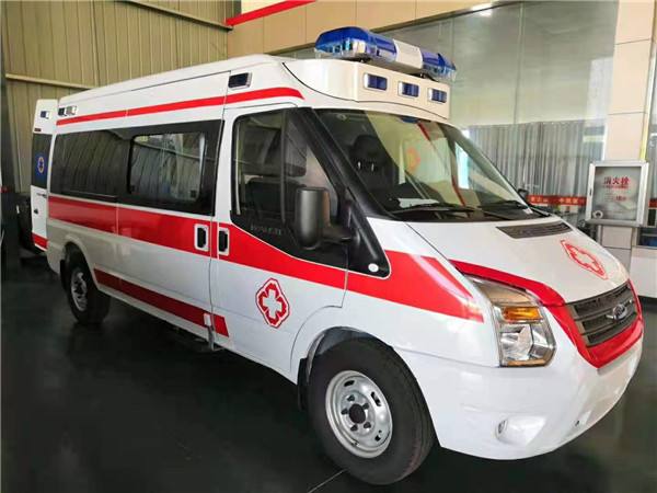 三沙福特V362救护车